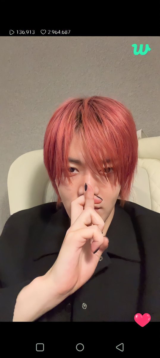 お誕生日おめでとう！ たくさんの幸せが訪れますように。

#HAPPYYUTADAY
#OsakaRockstarYUTA
#世界の宝中本悠太わたし達の誇り
#자_다같이외쳐보자_유타생일