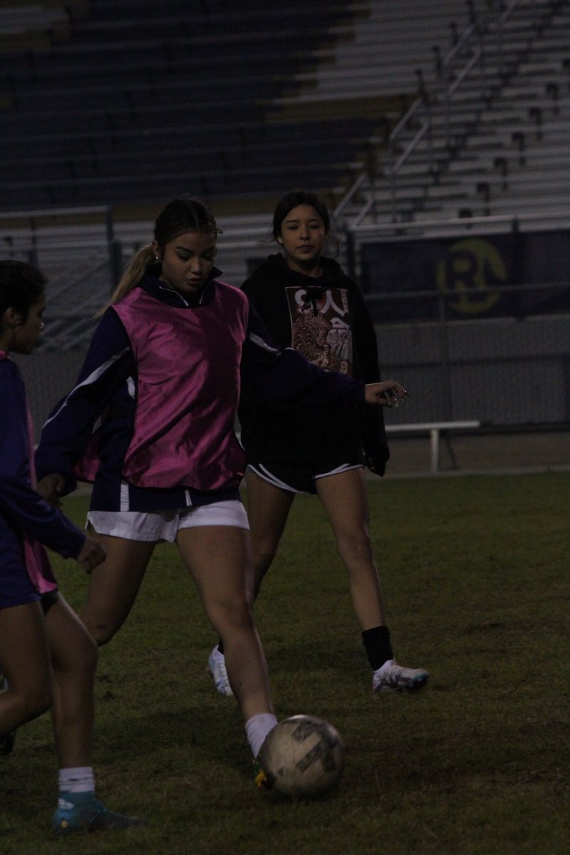 VictoriaY2024's tweet photo. Soccer season coming soon ! Some highlights I have collected through club season ! https://t.co/odH6UelOJc
#classof2024 #the661 #uncommited #seniorszn #collegebound #girlsinsports #collegesports #albionsc #centralcal @cppwsoccer @CSUMBWSoccer @CSUEBWomensSoc @CSUNWSoccer https://t.co/tR32lga6Oi