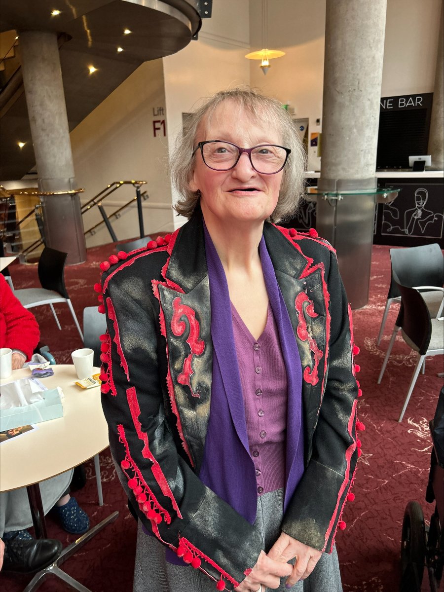 ScottishOpera's tweet photo. We had such a fun #WorldOperaDay afternoon at @captheatres Brew & Blether, a free social afternoon for those living with dementia. We chatted about #SOBarber, #AccessOperas and even played a bit of dress-up - anything you recognise from the stage? Cast members, watch out! π₯Έβπ§ https://t.co/w2Du1mo9PF