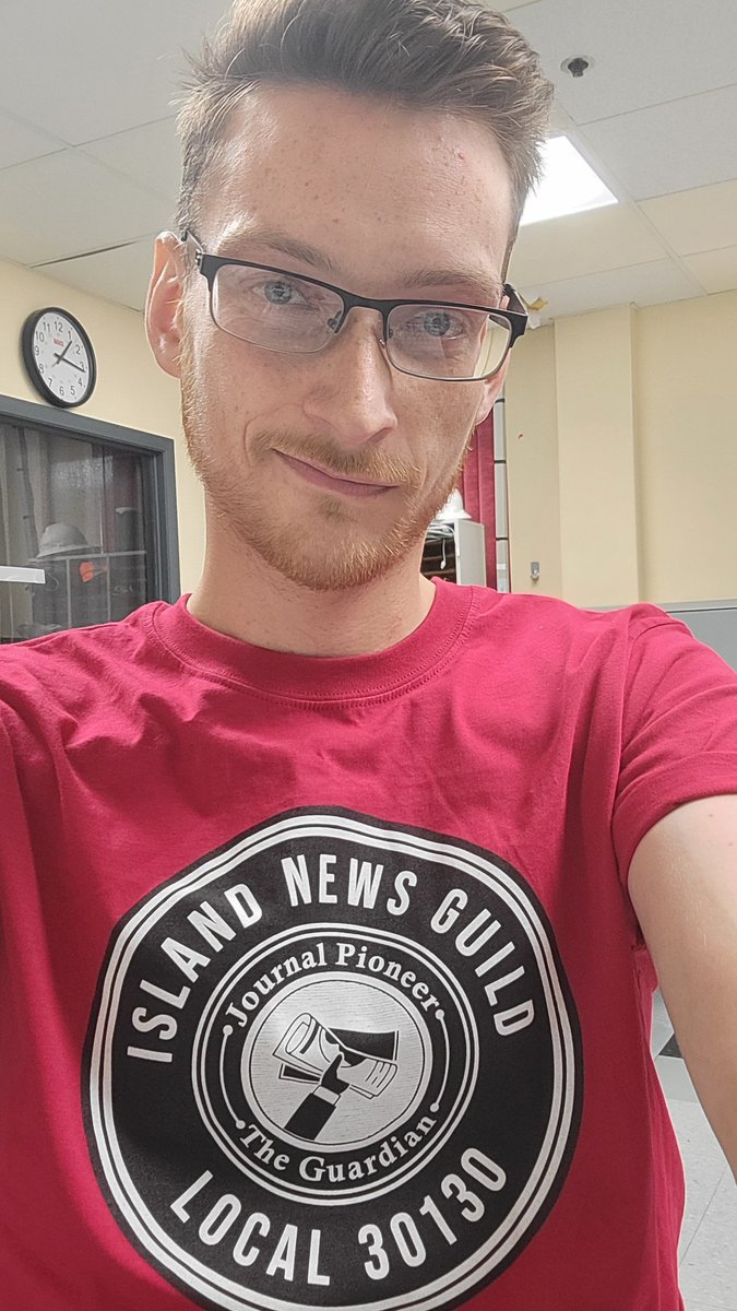 Never been more excited to share a secret with the world: 

Several months ago, we started talking about how to make a better workplace and keep local journalism strong in #PEI. 

Today, <a href="/IslandNewsGuild/">IslandNewsGuild</a> filed for union certification with the #Labour  Board. 

#peipoli