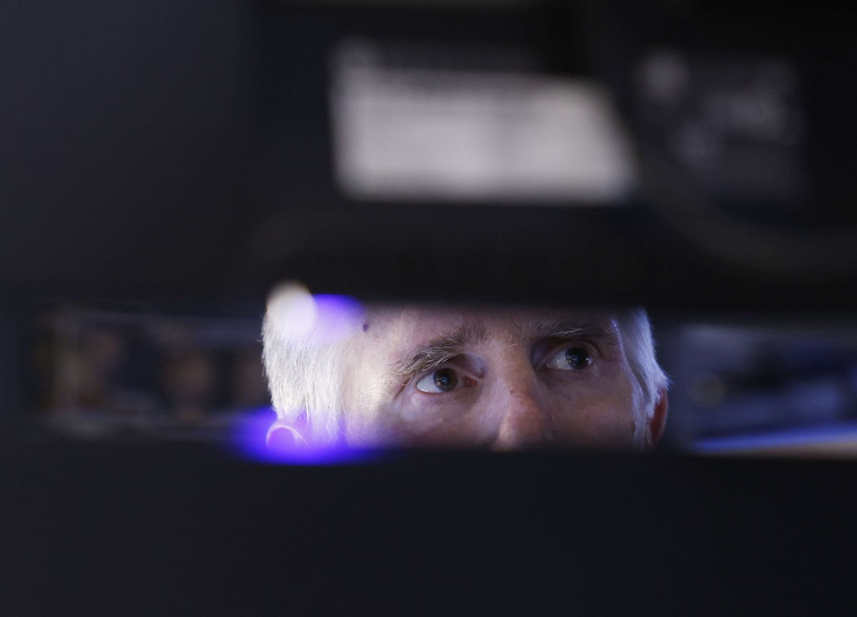 Jamais une société du #CAC40  40 n’avait autant plongé en une séance dans l’histoire de l’indice... urlz.fr/oblp