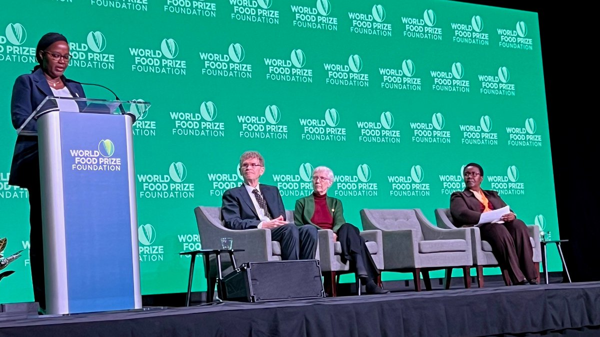 “The Vision for Adapted Crops and Soils (VACS) initiative is strongly aligned with @IFAD's primary focus on climate adaptation and building resilience for small-scale producers. These are pivotal in achieving sustainable rural transformation.” #BorlaugDialogue#FoodPrize23