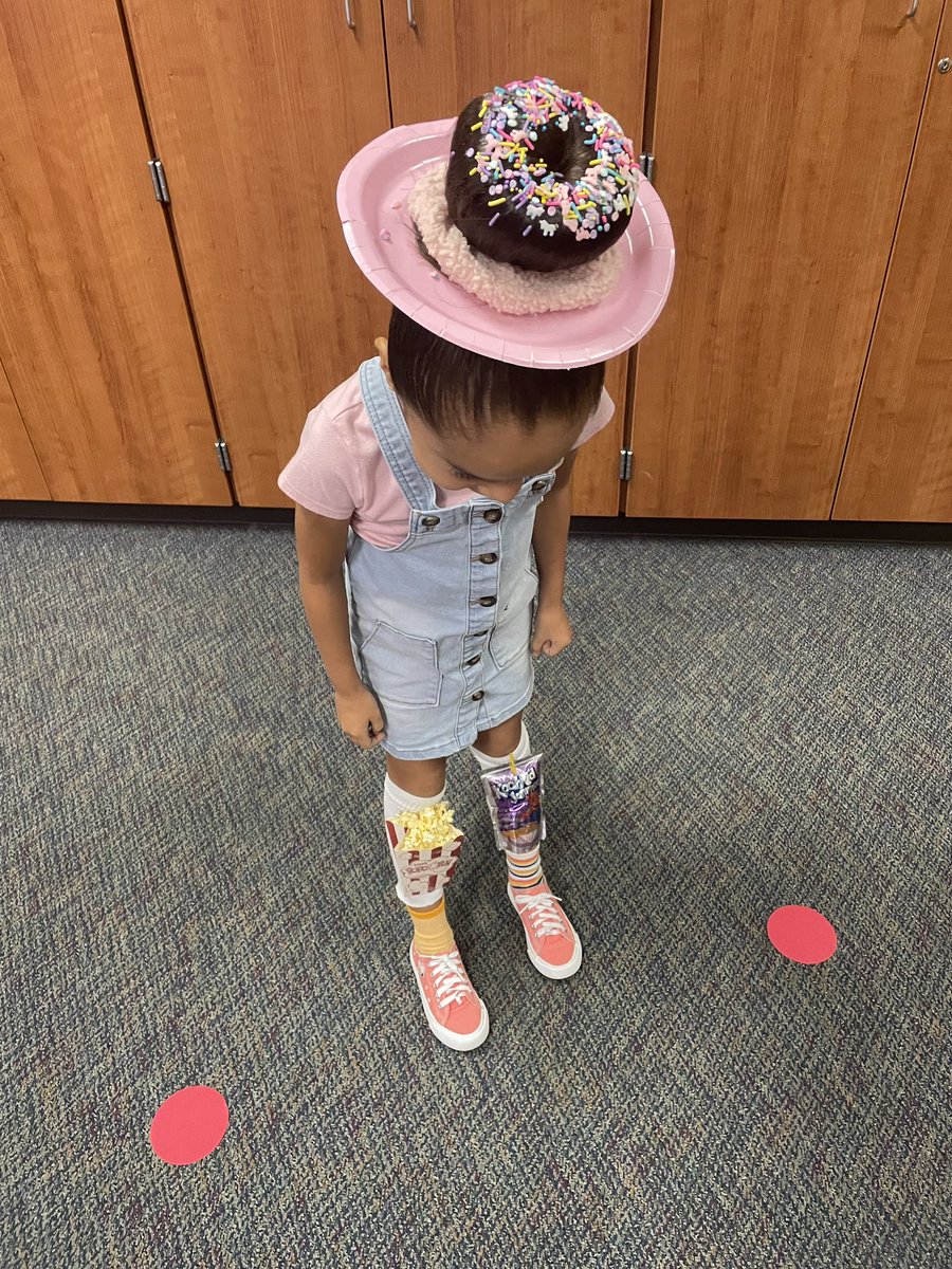 Houston Elementary students and teachers are drug free from head to toe! #houstonhasliftoff