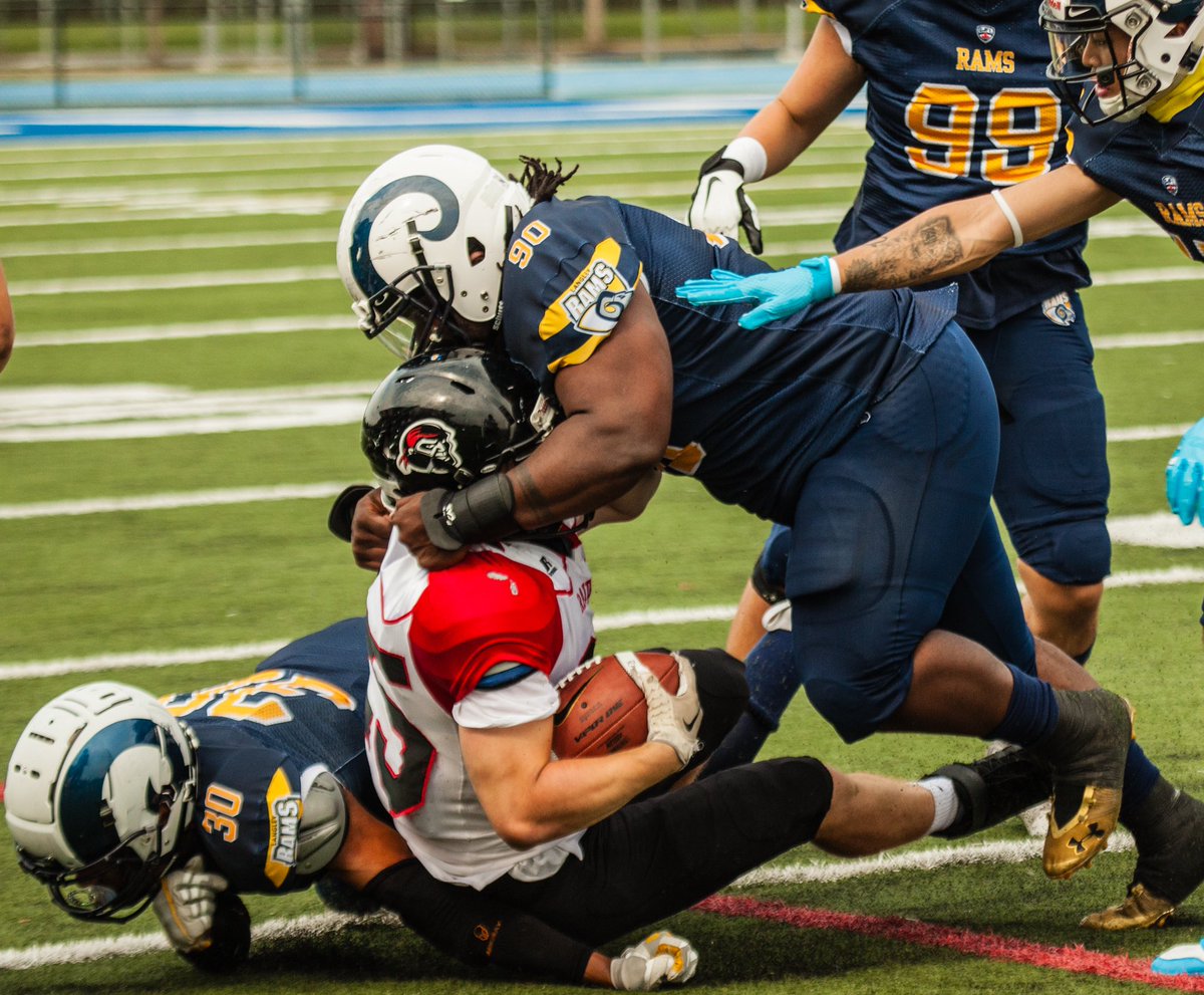 2023 CJFL🇨🇦 DL Highlights ⬇️
hudl.com/v/2MJ1rQ
<a href="/JordanMcCartyQB/">Jordan McCarty</a> <a href="/LangleyRams/">Langley Rams</a>
