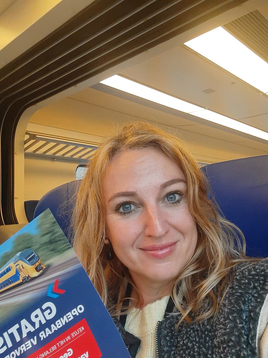 carrie7711's tweet photo. Mocht je deze flyer tegenkomen in de trein. @NS_online
It wasnt me.
Jawel toch wel.๐
#gratisov
#nederlandvoorop
#nederlandvooruit
#BVNL
#wybrenvanhaga
#ns https://t.co/1cIKLeFR8e