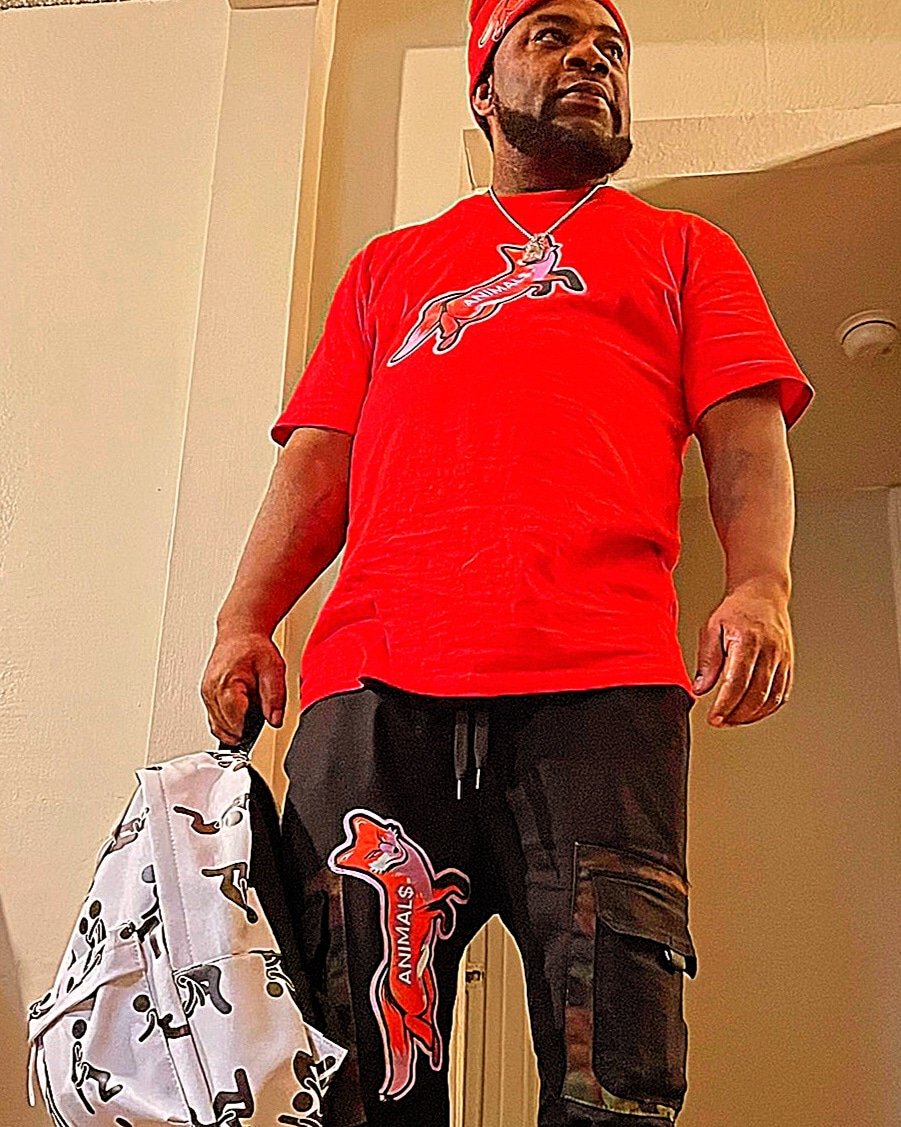 BosketPrinston's tweet photo. Hit me up for a ANIMAL$ OUTFIT @animals bag by @officialfjb https://t.co/7zz81cQCtT