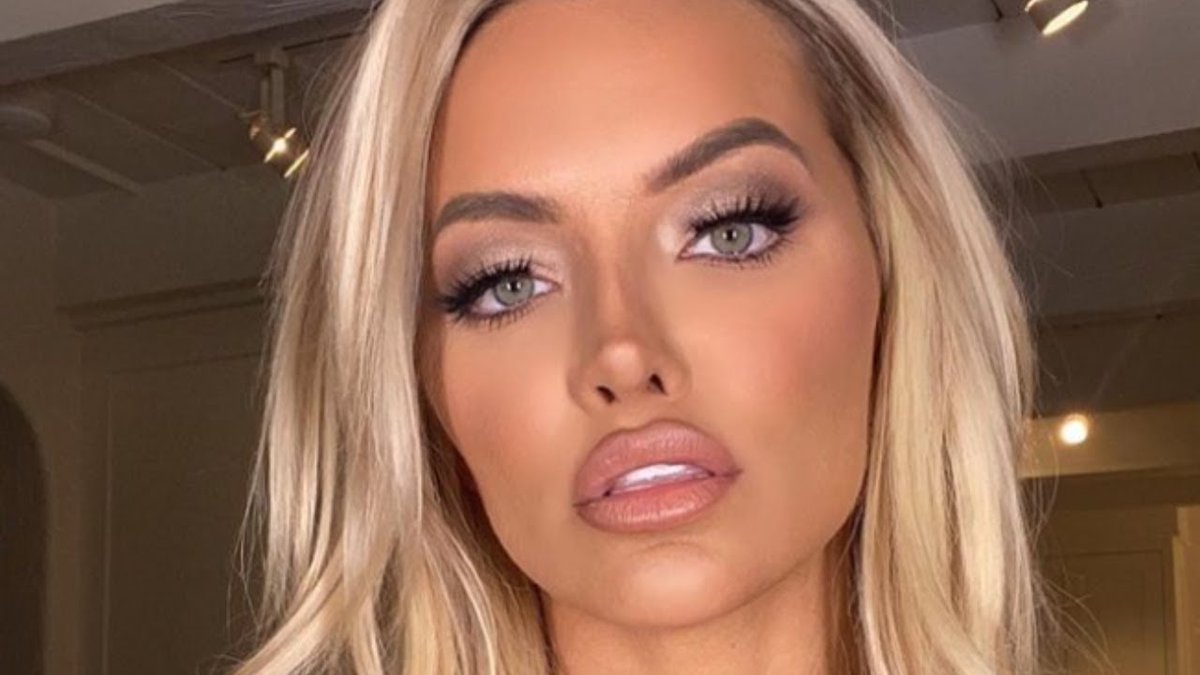 inbella's tweet image. LINDSEY PELAS | #Beauty Bio of Gorgeous Model💘
 
inbella.com/434498/lindsey…
 
#BeautifulGirls #BeautifulModels #BeautifulWomen #Bikini #Fashion #FemaleInstagramModels #GorgeousModels #GorgeousWomen #IgModels #LindseyPelas #Models #SexyGirls #SexyModels