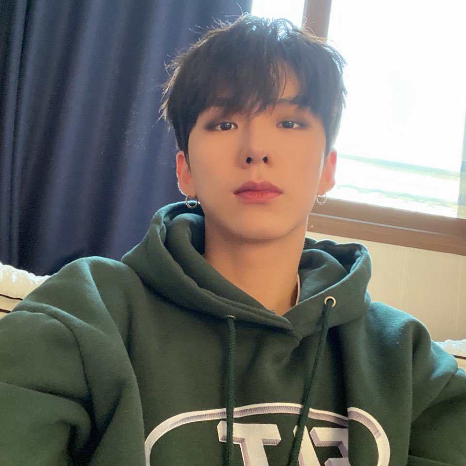 sol_girasolhob's tweet image. Kihyun y Joohoney ❤️