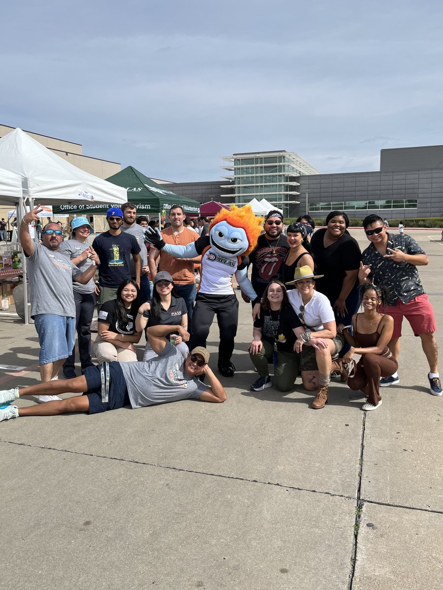 UTDallasVeteran's tweet photo. Thank you to all that showed their support at our UTD HOMEFEST event this year. The UTD MVC deeply appreciates you! We look forward to seeing you all again at our next event!
Go Comets!👏 #Whoosh! https://t.co/Gc555jr7P4