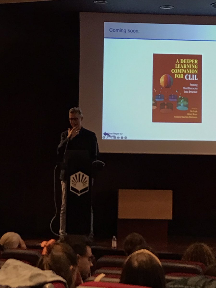 jareyesdelgado's tweet image. El profesor Oliver Mayer continua con una presentación: A Deeper Learning Companion por CLIL. IX Congreso de Educación Bilingüe. Córdoba #BE2023 #uco