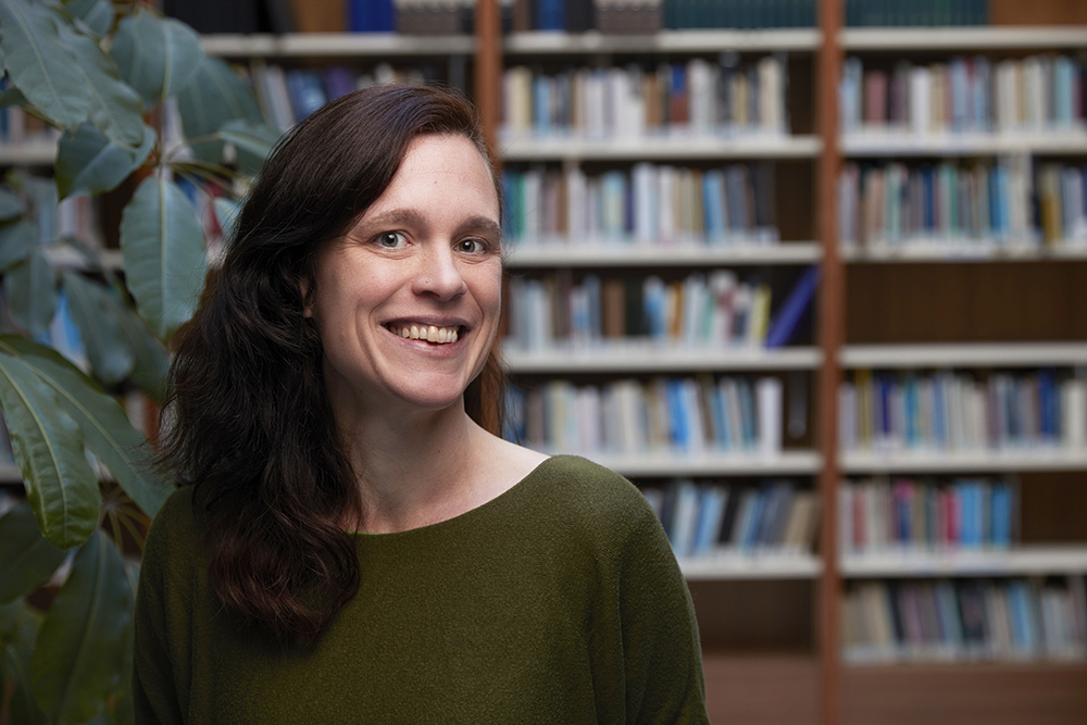 Wat maakt de master Burgerschap en Kwaliteit van Samenleven zo bijzonder en waardevol? Opleidingscoördinator Isolde de Groot legt het graag uit: 'De master biedt een rijke combinatie van beleidsontwikkeling, burgerschap en educatie.' → t.ly/gyTN7