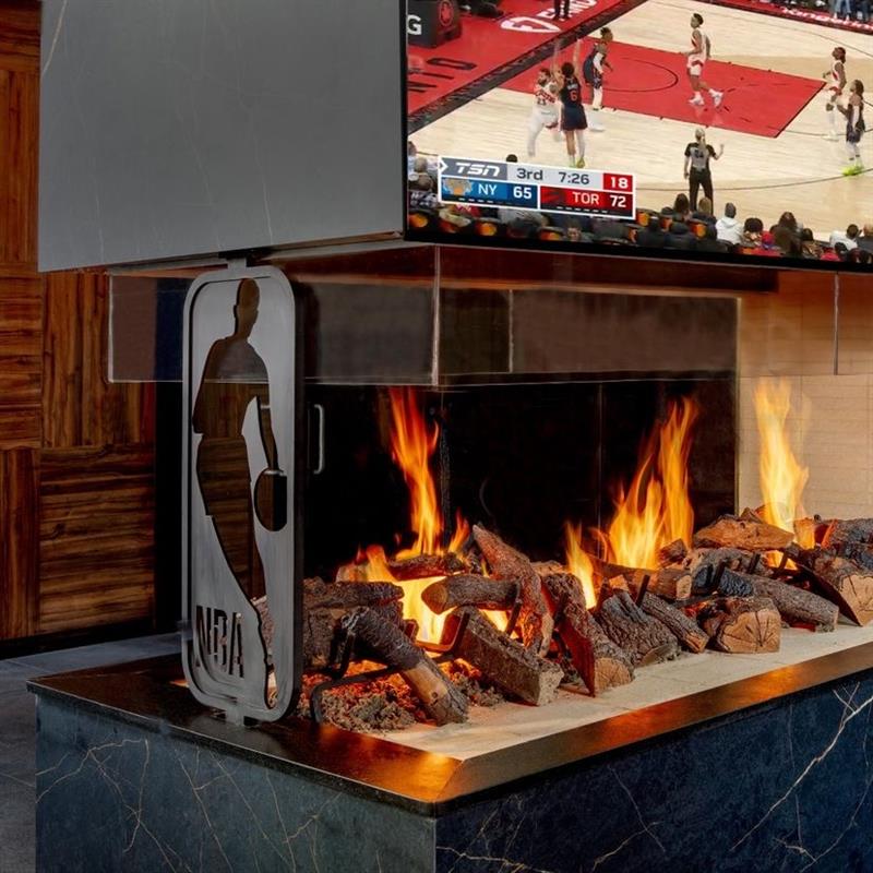 WaterfrontBIA's tweet image. Basketball is back!! What better place to watch your favourite team than NBA Courtside Restaurant ?? 🏀 🏀 🏀 

They have 25 screens to keep everyone happy! 

📍 15 Queens Quay E

#wethenorth #atthewaterfront