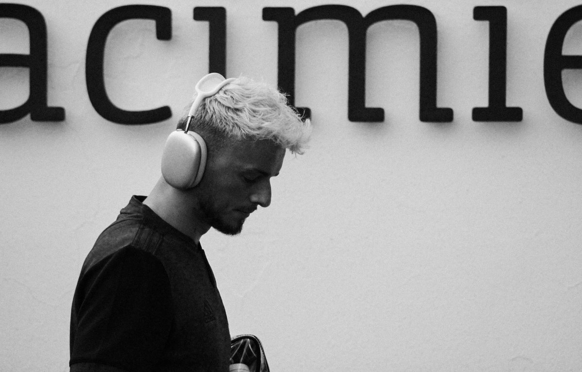 Adrià Romero (@photosarg1) on Twitter photo 