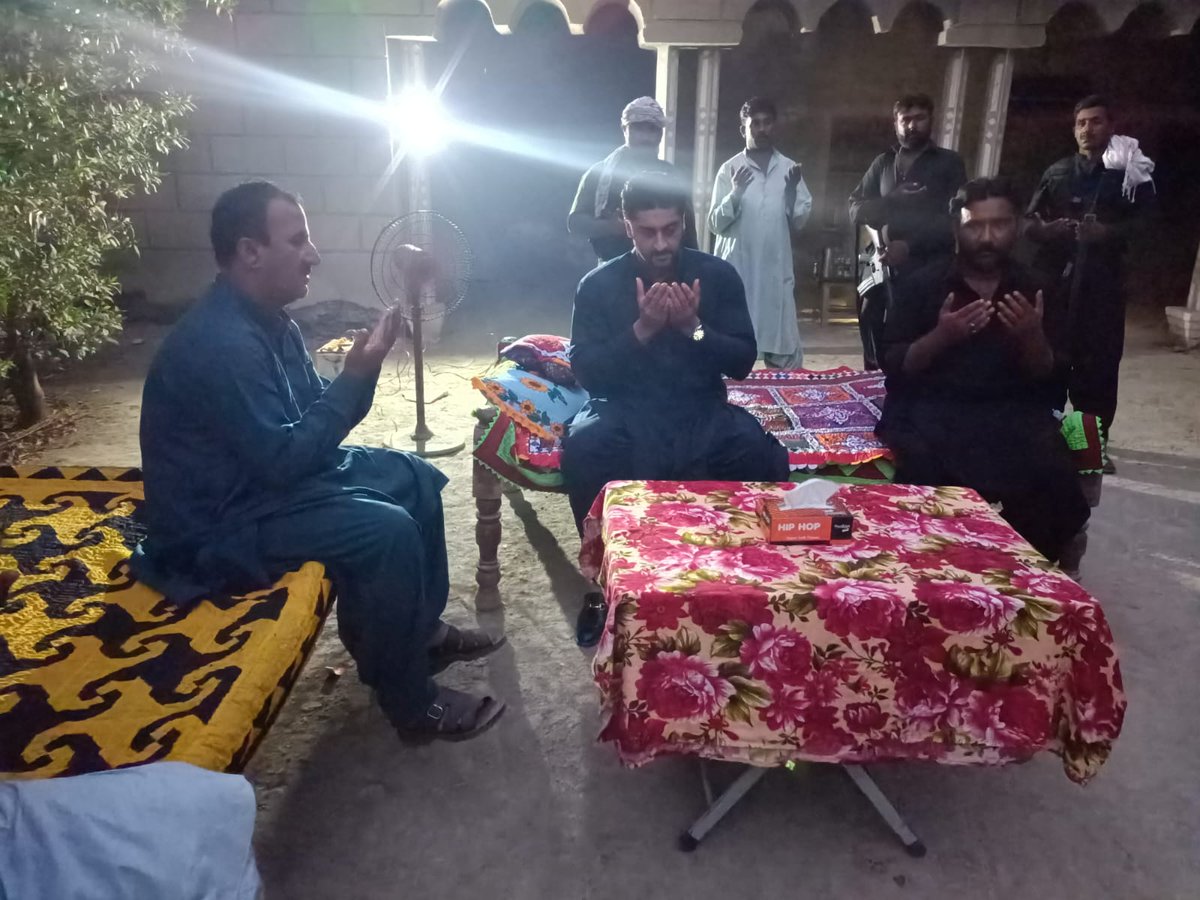 RaisRaheem's tweet photo. (25. October.2023.)
#PS15 

Honourable PPP  EX MPA Nawabzada @GhanwerIsran Sb. Paid Condolence With Bandah Ali Mugheri 

@BBhuttoZardari @AseefaBZ @FaryalTalpurPk @sharjeelinam https://t.co/0wArw0UbgB