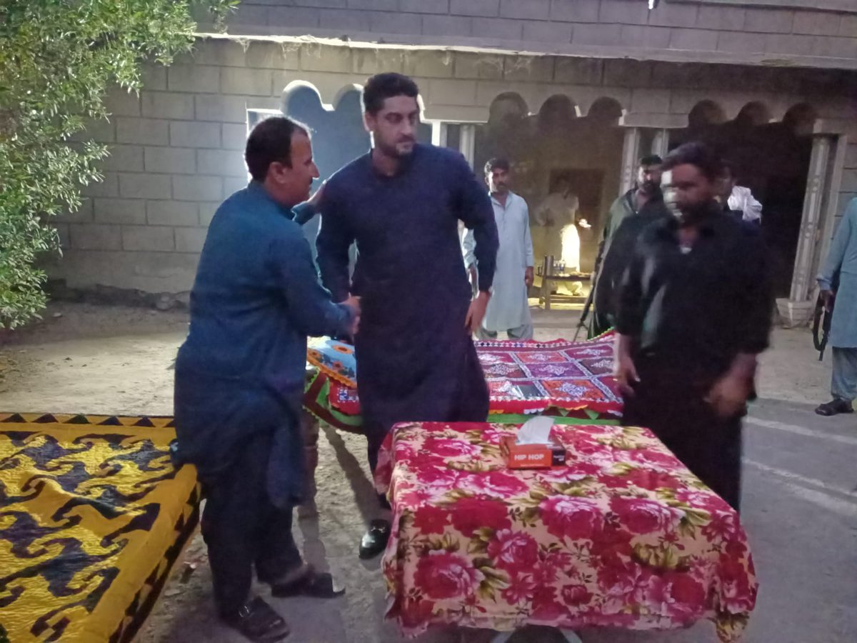 RaisRaheem's tweet photo. (25. October.2023.)
#PS15 

Honourable PPP  EX MPA Nawabzada @GhanwerIsran Sb. Paid Condolence With Bandah Ali Mugheri 

@BBhuttoZardari @AseefaBZ @FaryalTalpurPk @sharjeelinam https://t.co/0wArw0UbgB