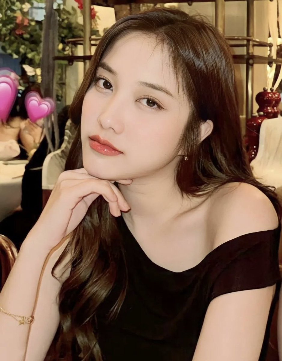 Sampiyo_freen's tweet image. 📣TWITTER EVENT: JAM PLANET 
Oct 26 [Day 3]

Everyone please vote for Freen on the website and RT this post to win additional votes for Freen!

🔗 jamplanet.net/?sid=b0h5az26

🌷GOAL + 500 RT = 300 hearts 🤍 

#srchafreen #GIRLFREEN