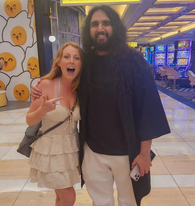 Twitchcon Las Vegas photo dump 💕 https://t.co/CalZa6vJoW