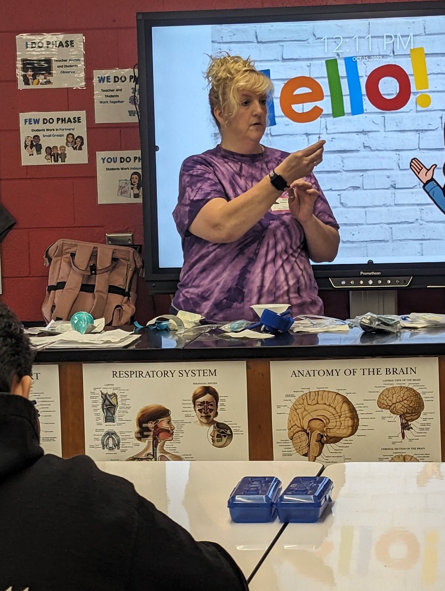 mrs_wheeley's tweet photo. #ThomasvilleHOSA members and Health Science 2 students learned about Emergency Medicine during our fourth Guest Speaker Session today! @hosafhp @nc_hosa @TCSCTE @TCSchoolsNC @TCSchoolsNC https://t.co/JH8KplTtKU