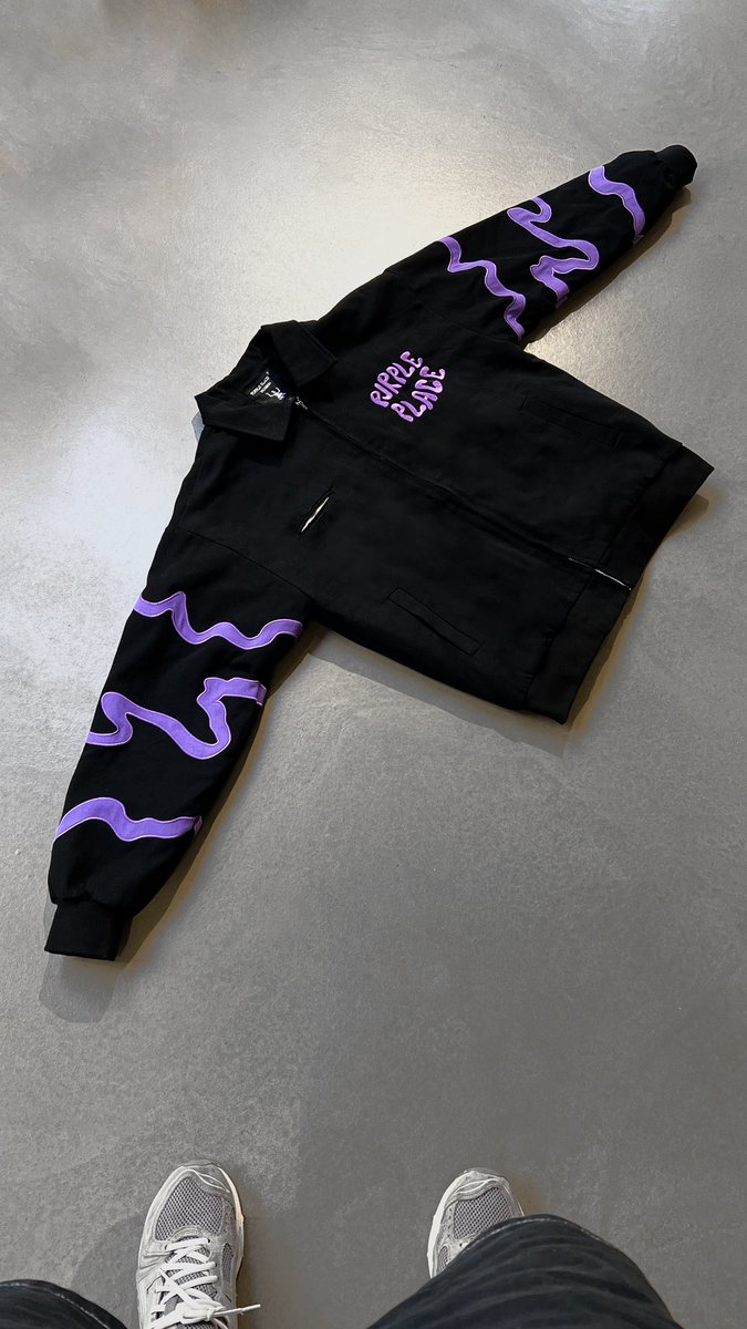 INVASION JACKET OUT 💫💜