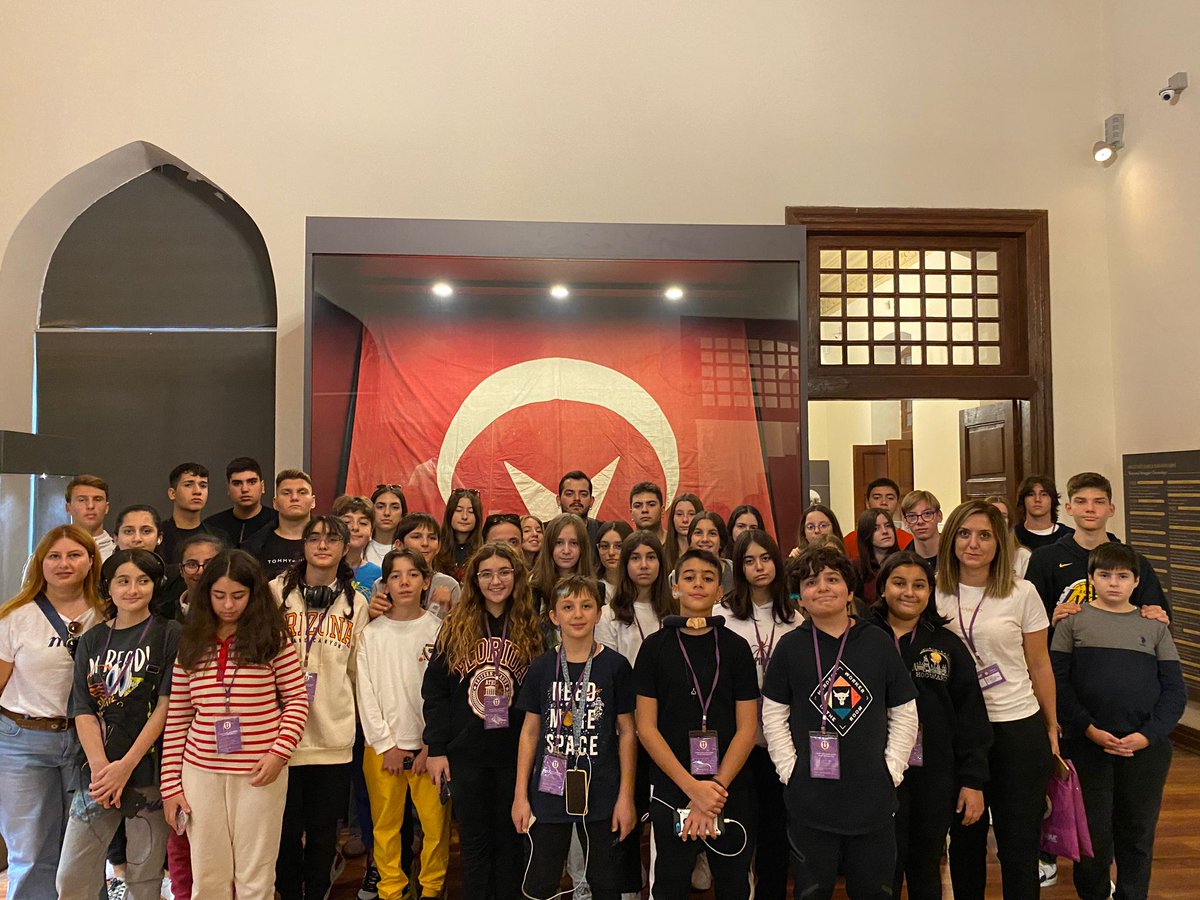 UONarlidere's tweet photo. Cumhuriyetimizin 100. yılında yaptığımız Ankara  gezimizin birinci gününde, Anadolu Medeniyetler Müzesi ve eski meclis binalarını ziyaret ettik 🇹🇷
#uğurluolmak 💜 https://t.co/70loYpcrlM