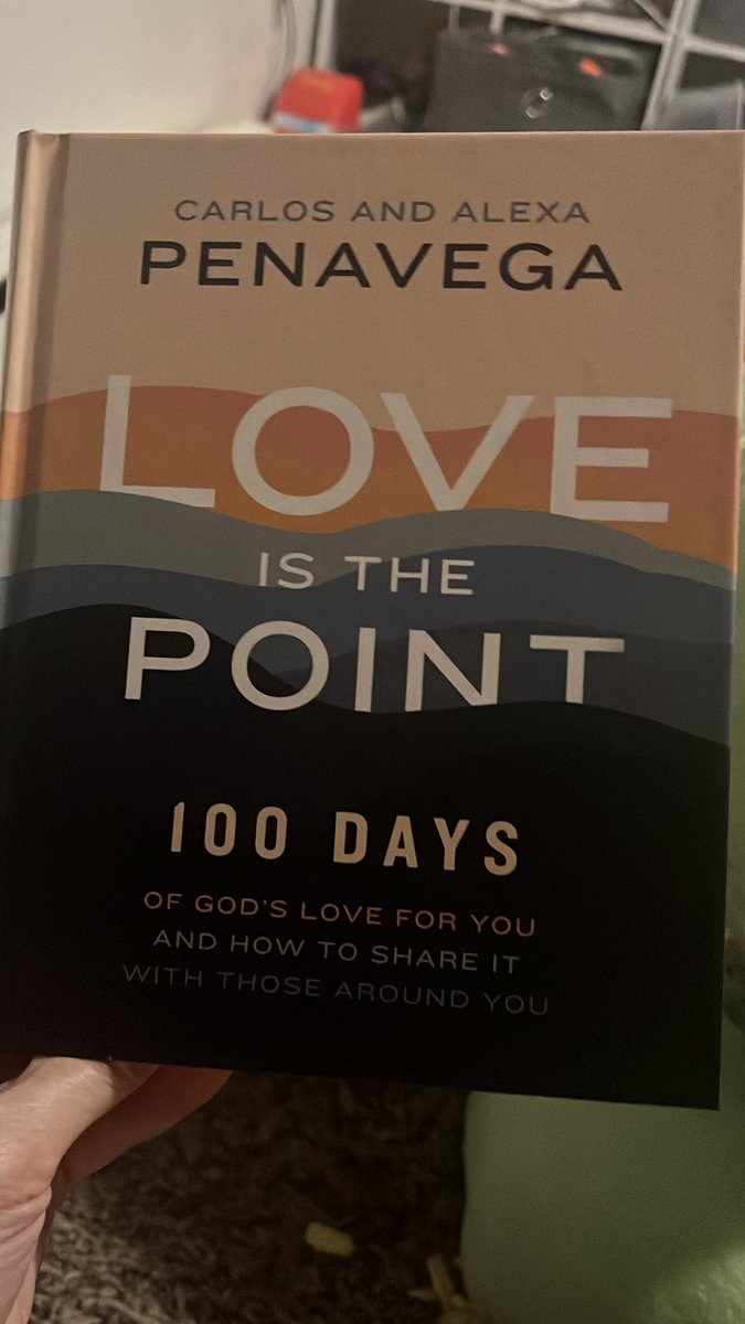 kitten_kitty88's tweet photo. Thank you @alexavega and @TheCarlosPena!!! I now have 2 copies. One signed and the other one not. I’ve read day 1, but it’s been a while. I can’t wait to continue to read this! May God bless you both &amp; your family! https://t.co/vslFLHfGps