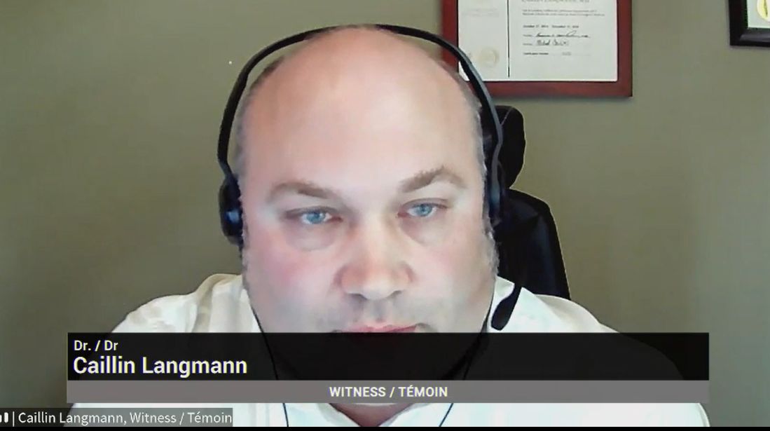 Polysesouvient's tweet image. Senator @StanKutcher schooling so called "experts" on the science of suicide prevention &amp;amp; access to firearms during Senate #SECD hearings. #impressive #debunking #SoberSecondThought #AdoptC21 @SenateCA @Prog_Senate @ISGSenate