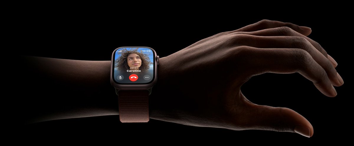 Die neue Doppeltipp Geste für Apple Watch Series 9 und Apple Watch Ultra 2 ist ab heute mit watchOS 10.1 verfügbar und bietet eine neue, schnelle und einfache Möglichkeit, mit der Apple Watch zu interagieren.✅

nr.apple.com/DA0M7x8sh6