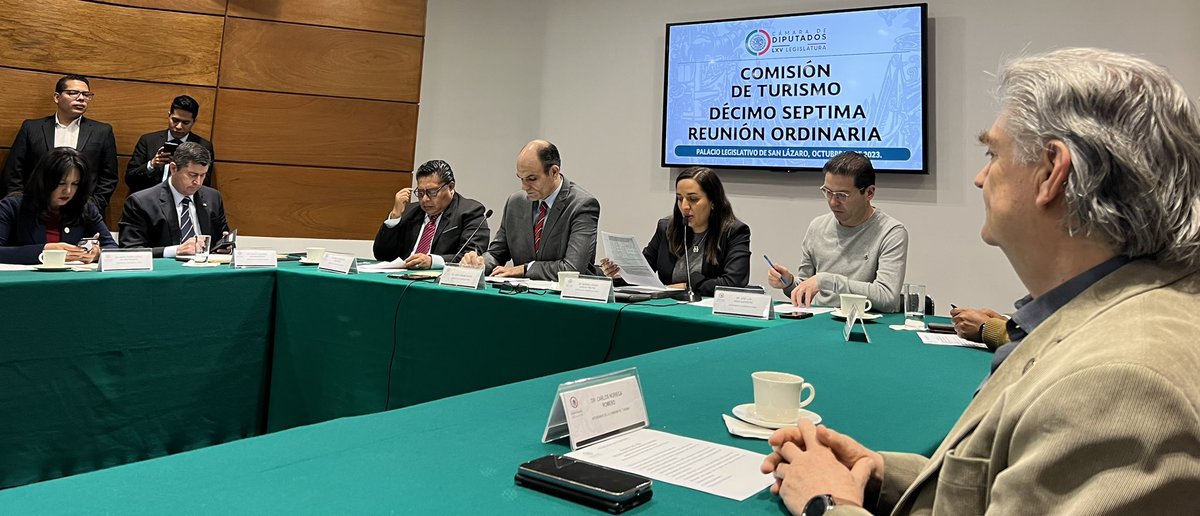 Deseándoles un excelente día, me encuentro participando en la Décimo Séptima Reunión Ordinaria de la Comisión de Turismo de la <a href="/Mx_Diputados/">H. Cámara de Diputados</a>.