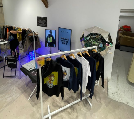 FungibleApparel tweet media