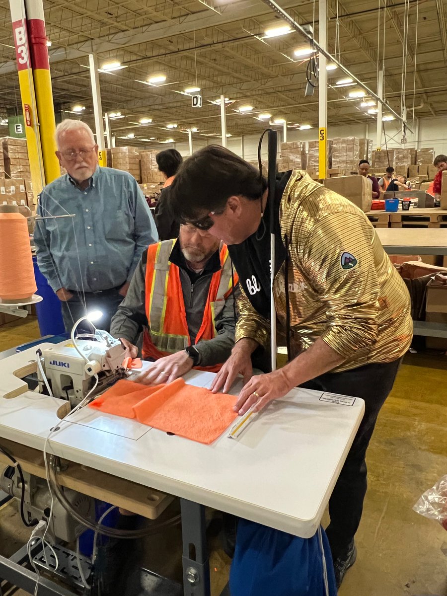 While in Philadelphia, Mike Hess from BIT had the opportunity to visit Cleanlogic. This organization employs people who are blind or visually impaired to pack their products. You can learn more on our LinkedIn.

linkedin.com/posts/blind-in…

#disability #employment