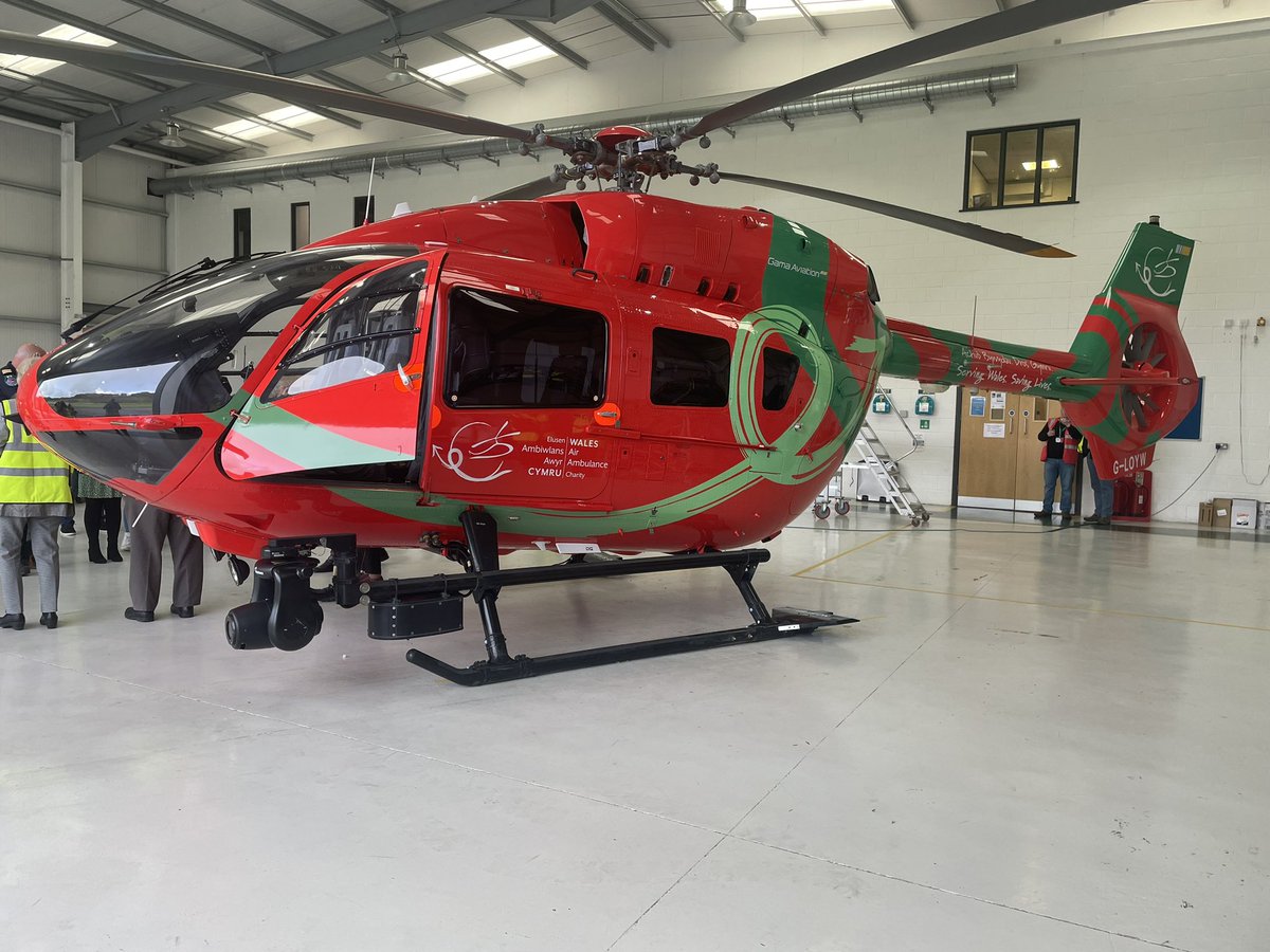 SioniJ31's tweet photo. Had a sneak peak at the incredible new @air_ambulance fleet yesterday at the #VolunteerConference as well as a look at the new family room donated by @2wishcharity. Both incredible charities that are very close to my heart. Diolch @EmrtsWales @markrally ๐ ๐ โญ๏ธ https://t.co/a6ZzROpWn1