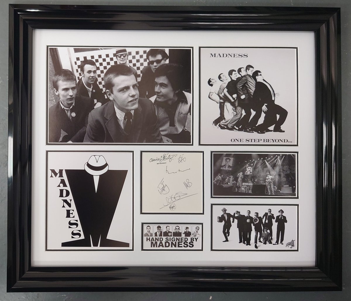 Signature Framing tweet media
