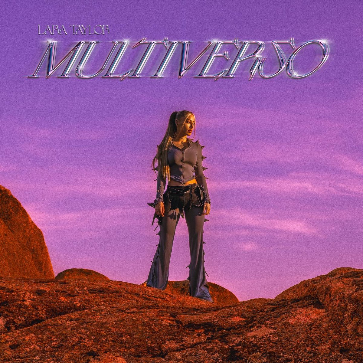 Pues si, el Viernes 27 sale música nuevaaaaaa MULTIVERSO ✨✨✨