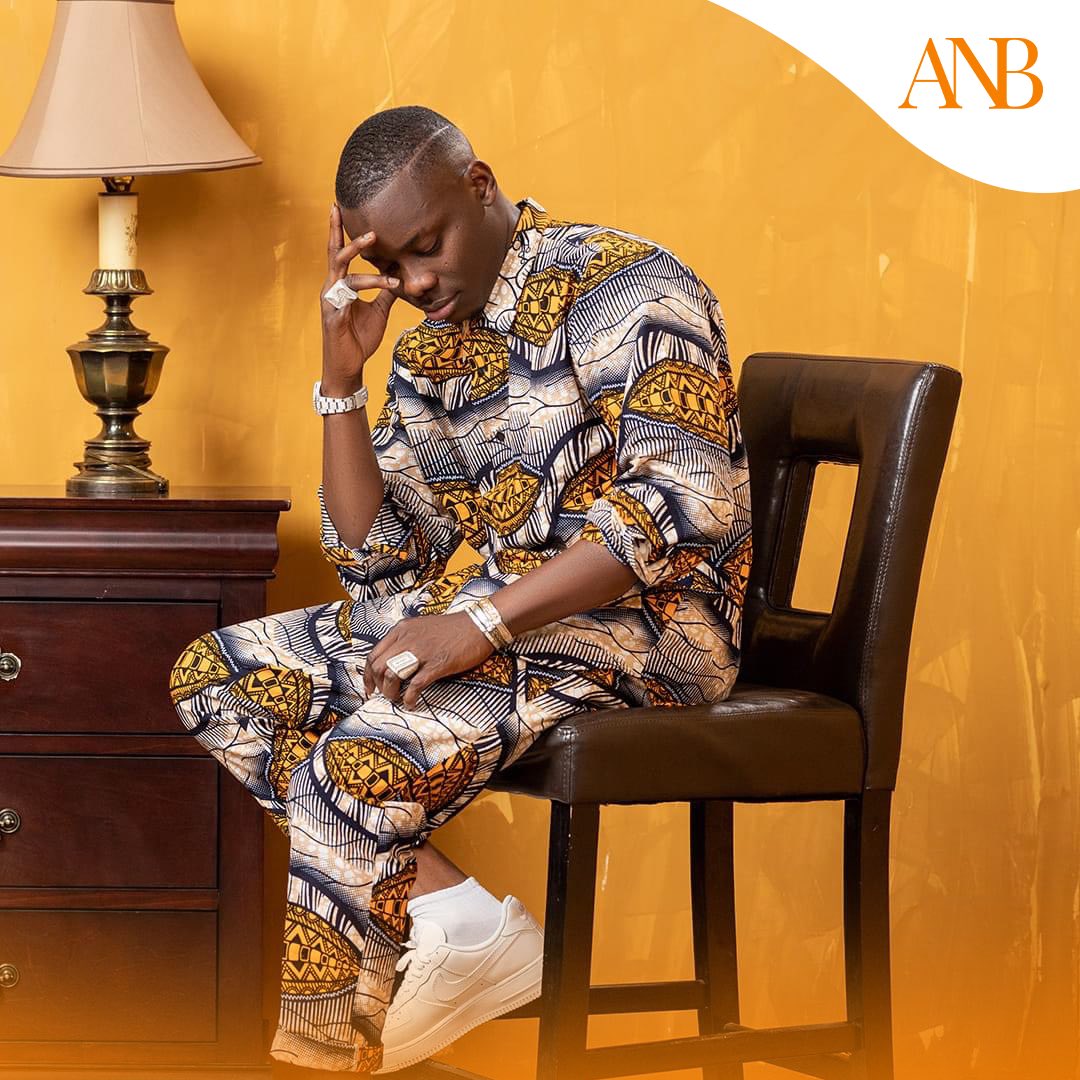 anousbamako's tweet photo. [#DECLARATION] Sidiki Diabaté : "Baissez votre garde. Soyez vous-même avec ceux que vous aimez, tout comme moi."
-
#anousbamako #anbmagazine #Dmusic✊️ https://t.co/8v1EmGp7tc