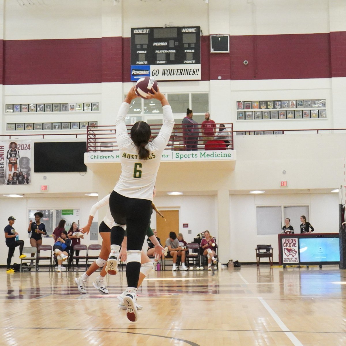 Ola High Volleyball tweet media