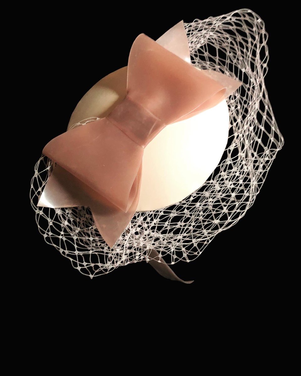 DebaucheeDesign's tweet photo. #latex Bow round fascinator with birdcage veil, clips to attach to hair or adjustable chin strap to wear with a #rubber hood! Available in any colour combination. Coming soon to Debauchee store. #latexfetish #latexclothing #latexfashion #latexdesigner https://t.co/dq7OFKe9Zs
