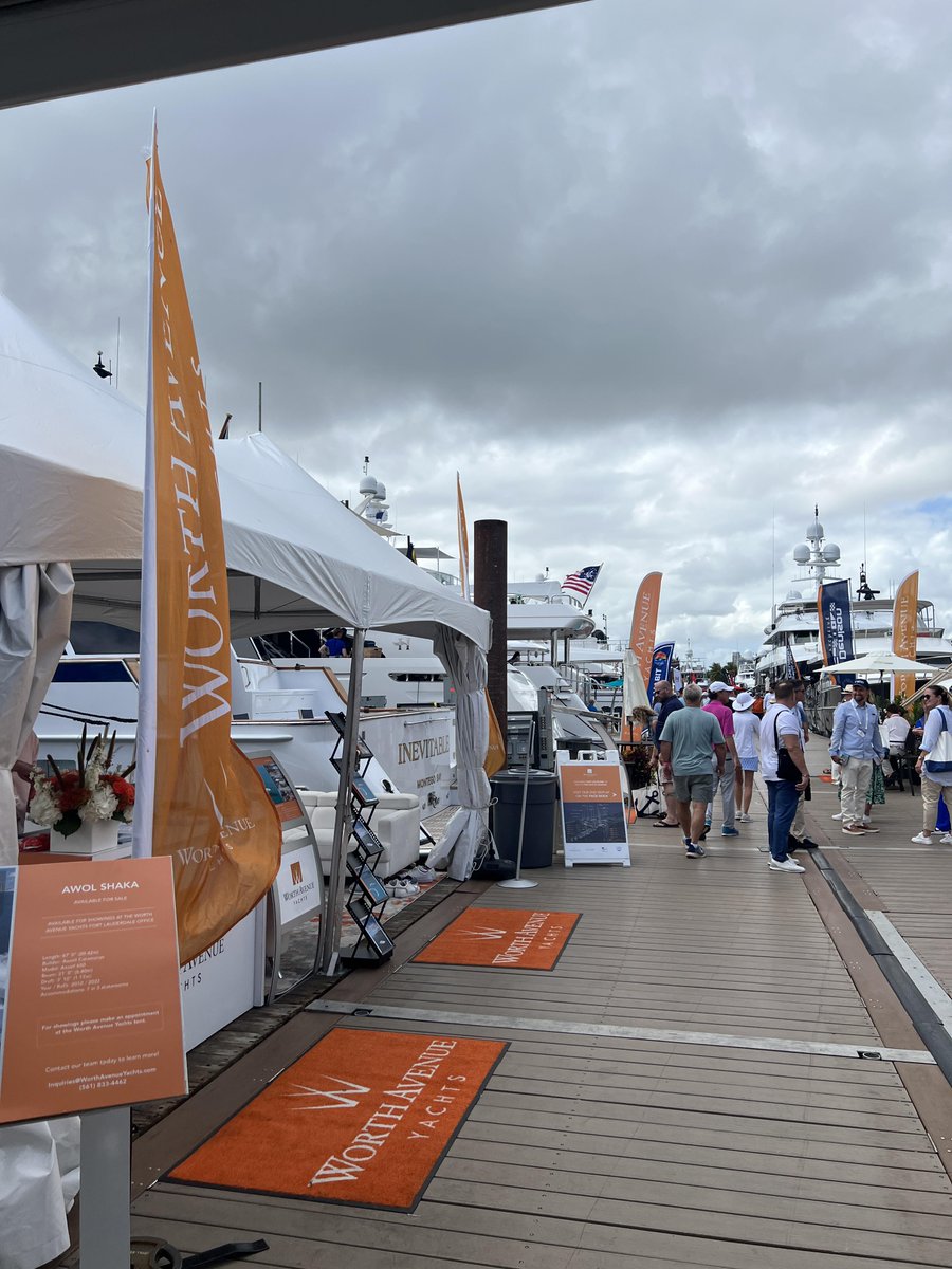 Fort Lauderdale Boat Show  today #luxurylife #FloridaLife #uniquedesign #yacht  #boatdesign #design #luxurylifestyle   #boatinterior #boatshow #FortLauderdaleboatshow #miamiboatshow #foryou #highlife