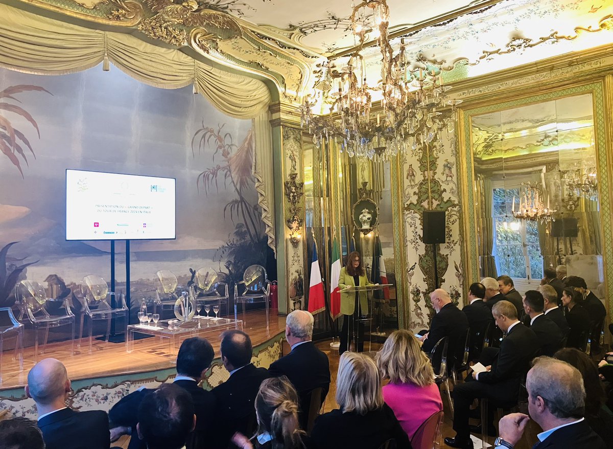 ItalyinFrance's tweet image. 📣@ItalyinFrance ospita la conferenza stampa di presentazione del #GrandDépart 🚴🚵‍♀️ del #tourdefrance2024 🇫🇷  in Italia 🇮🇹 con i Presidenti di Regione Emilia-Romagna @sbonaccini e di Piemonte @Alberto_Cirio e dei Sindaci di Firenze @DarioNardella e Torino @lorusso_stefano 🇮🇹🏆🇫🇷