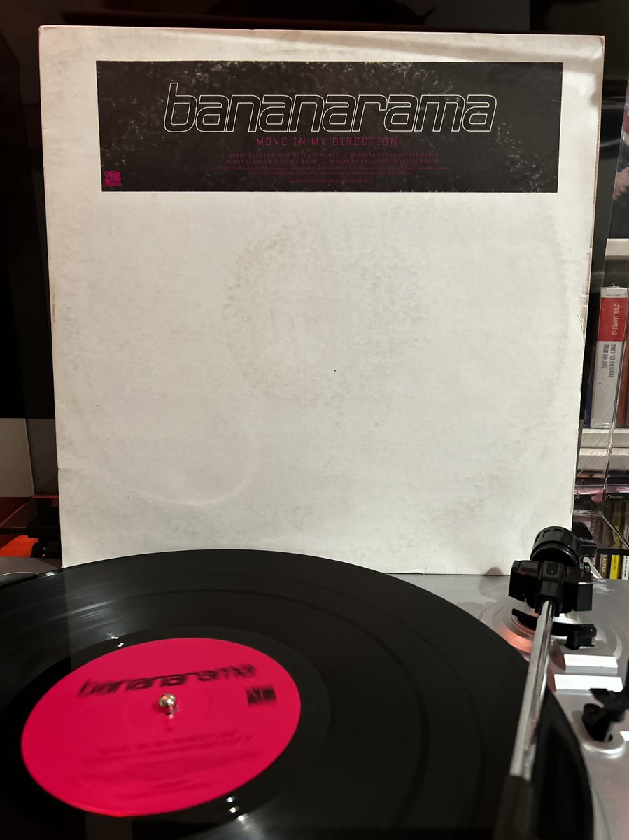 BootedGay71's tweet photo. #NowPlaying #Bananarama #MoveInMyDirection
๐ฌ๐ง 12" #DoubleVinyl #Promo
A&G Productions โ 12 AG 003 P
Bobby Blanco & Miki Moto Vocal Mix
Redanka's Fascination Remix
Bobby Blanco & Miki Moto Dub
Redanka's Fascination Instrumental
#Drama #KerenWoodWard #SaraDallin https://t.co/lcGAtNRxTE