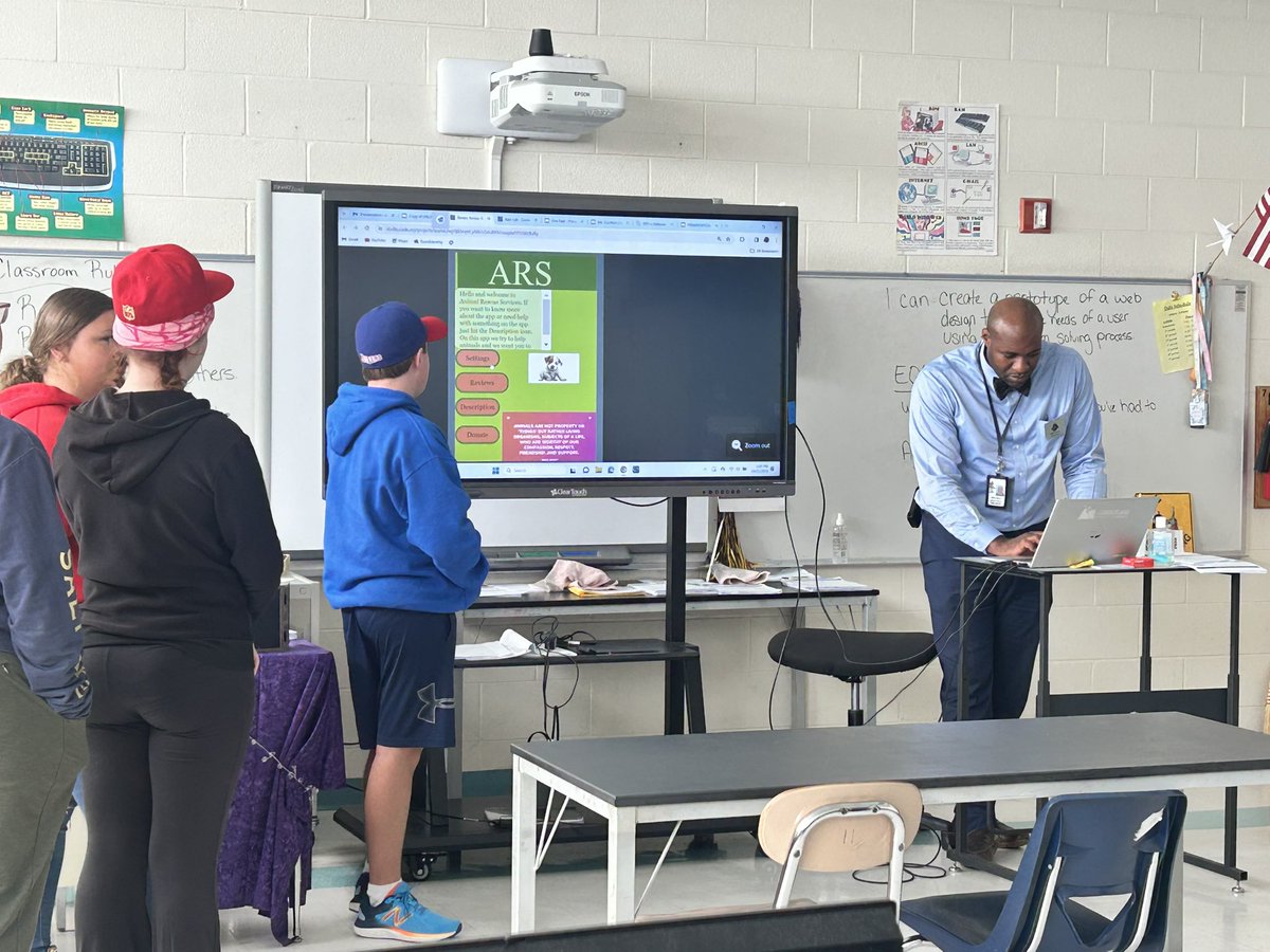 jgmspirates's tweet photo. Scholars in Ms. Carthinβs CTE course created and presented app prototypes and invited the #JGMSPirates Admin to test out the demo app and provide feedback. Great teaching, great learning! #AnchoredInExcellence @CumberlandCoSch @tanekaewilliams https://t.co/fZJzcyhhnq