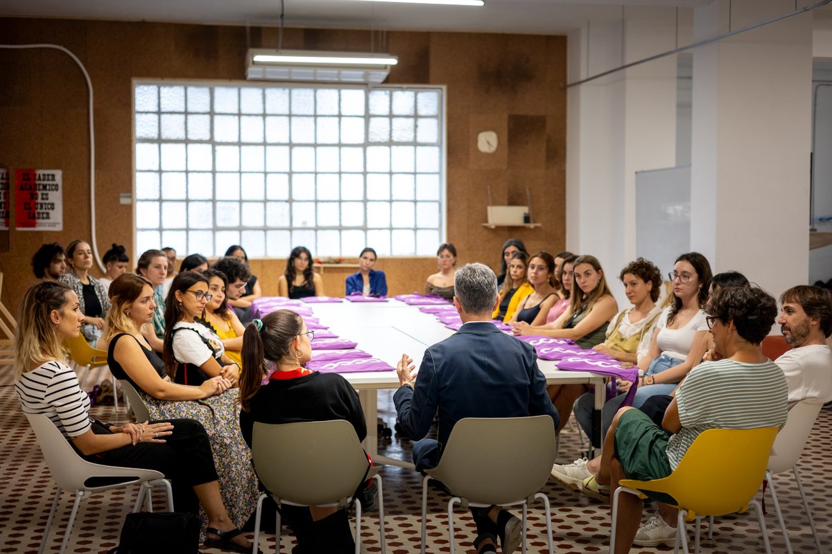 CCCC Centre del Carme Cultura Contemporània tweet media