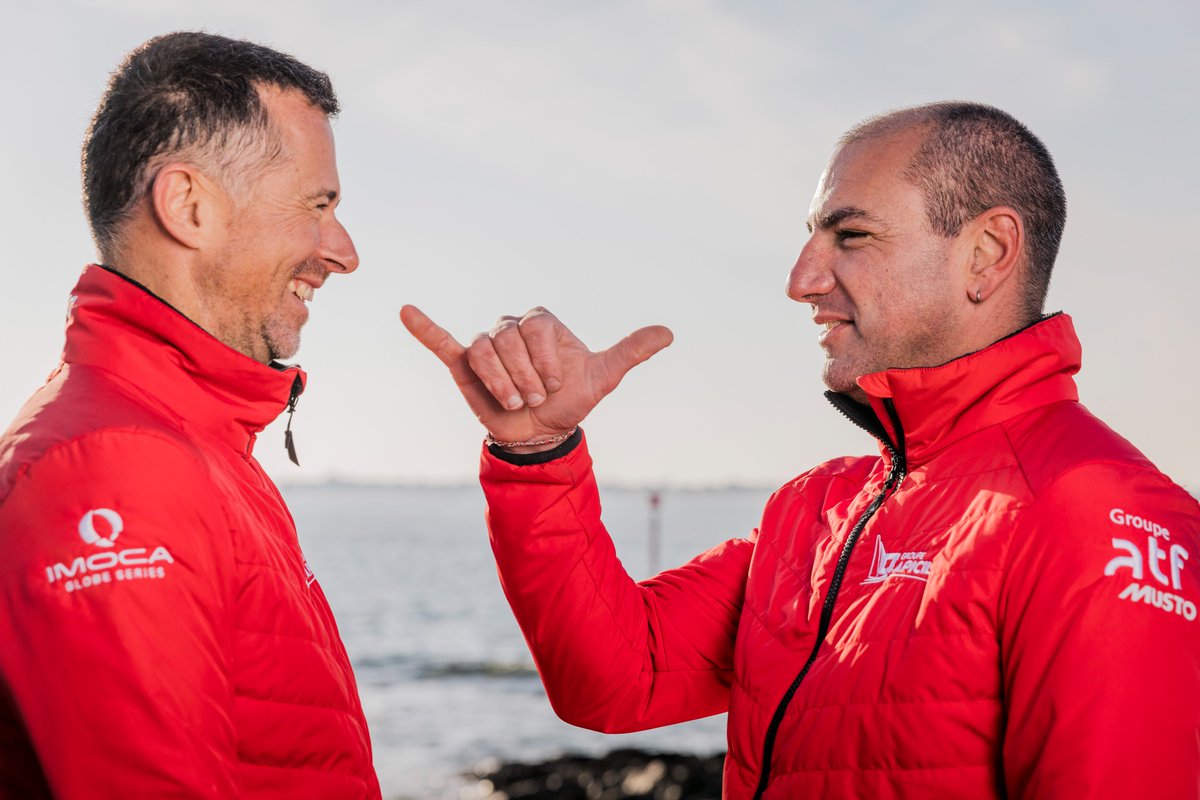 𝐕𝐨𝐮𝐬 𝐩𝐫𝐞𝐧𝐝𝐫𝐞𝐳 𝐛𝐢𝐞𝐧 𝐮𝐧 𝐜𝐚𝐟𝐞́ ? ☕️

Pour sa cinquième participation à la @TransatJV Damien a choisi d’embarquer Laurent Bourguès 🤝🏼

Ensemble, les deux hommes auront en tête les objectifs de performance définis pour cette deuxième campagne à bord d’un IMOCA 🚀