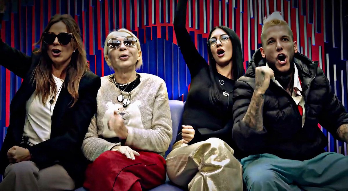 soypoggio's tweet image. Ha hecho pleno la Carmen, MAÑANA TE QUEDAS REINA #GHVIP250 #GHVIP25O