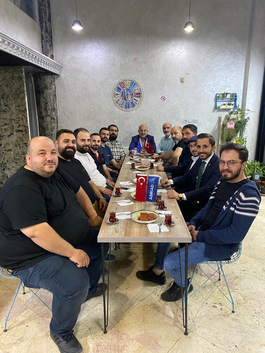 BursaAsriad's tweet photo. Bu Haftaki Olağan Yönetim Kurulu Toplantımızı Bursa Genç Asriad Yönetim Kurulu Üyelerimiz İle Beraber Genç Asriad Şube Başkanı Osman Karabağ'ın Sahibi Olduğu Tuveka Kafede Gerçekleştirdik.
#asriad #asriadbursa #bursaasriad #asriadgm https://t.co/Yb8bsRPdcH