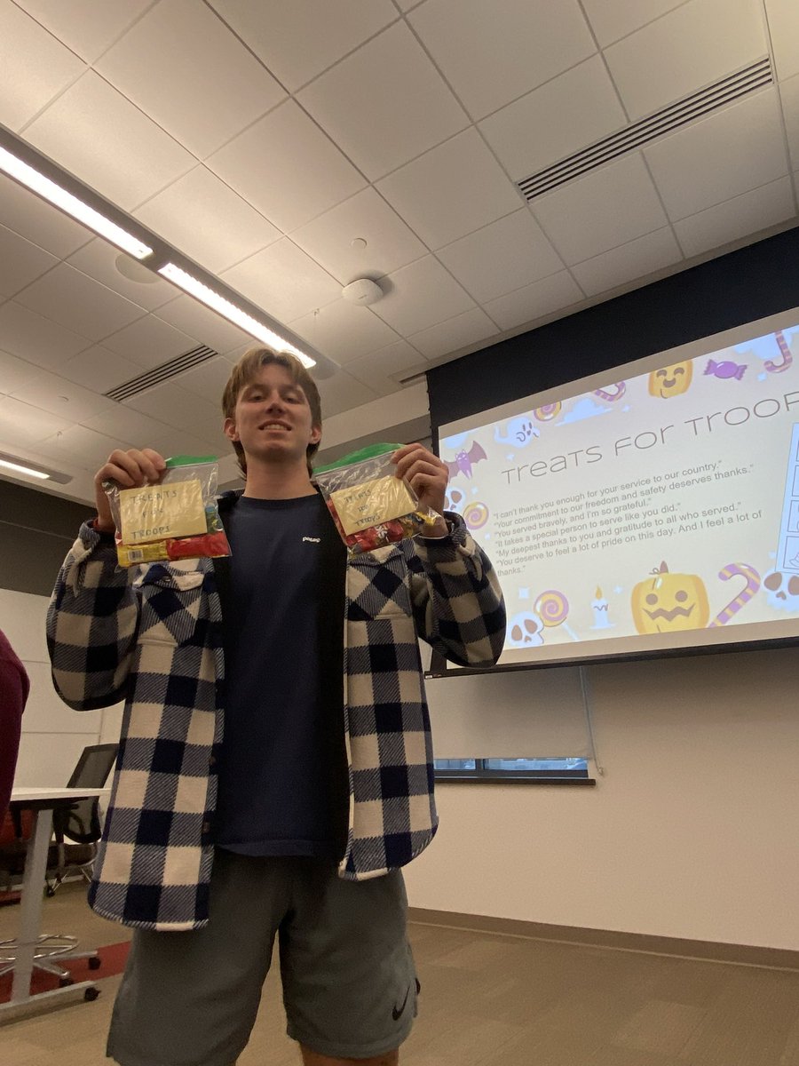 vtcki's tweet photo. Thanks for helping us with our first ever Treats for Troops event, CKI’ers!!! 

Join us tonight for more spooktacular fun at our Halloween social in in NCB 110A at 6:00!!! #choosecki https://t.co/d8PSMAbAaG