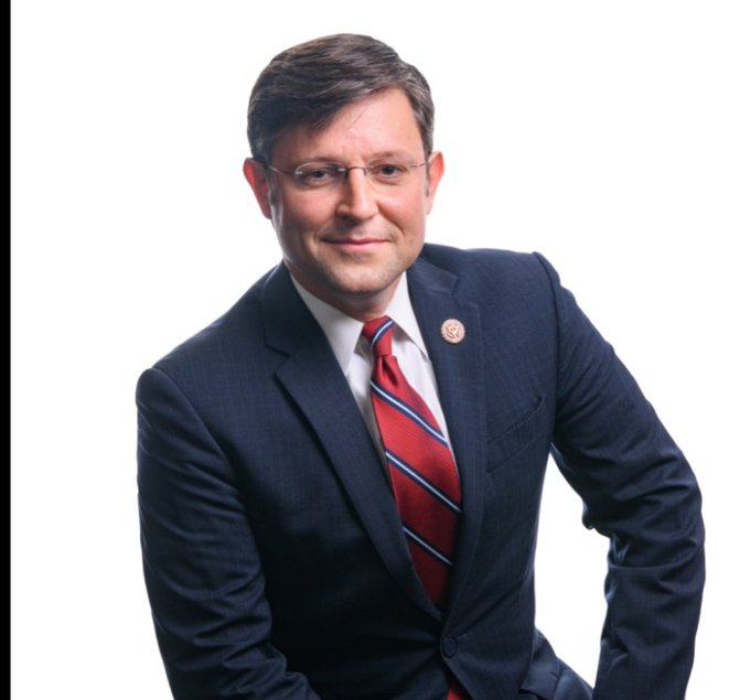 To those of you who have been yelling that you won't vote for Biden in 2024 bc of what is happening in the Middle East - I present anti abortion, anti vaxx, anti gay marriage, anti Ukraine, anti Medicare/SS Mike Johnson. The new Speaker Elect of the House. It's Biden or fascism.