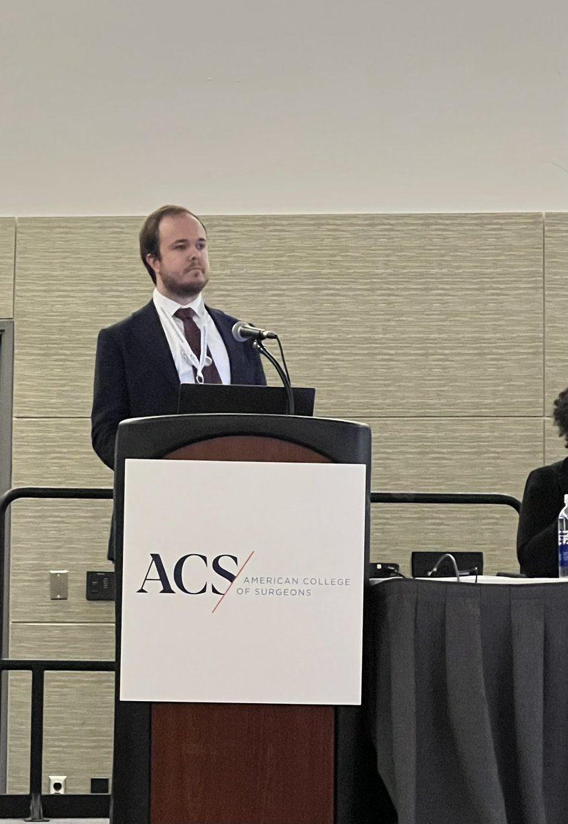 JoanneFavuzza's tweet image. Great presentation by ⁦@carlosfairenmd⁩ about improving colonoscopy completion rates at safety net hospital ⁦@BMCSurgery⁩ ⁦@JoanneFavuzza⁩ ⁦@jendavidsmd⁩ ⁦@beresneva_olga⁩ ⁦@_sarahmmorris⁩ ⁦@BMCColorectal⁩ #ACSCC23