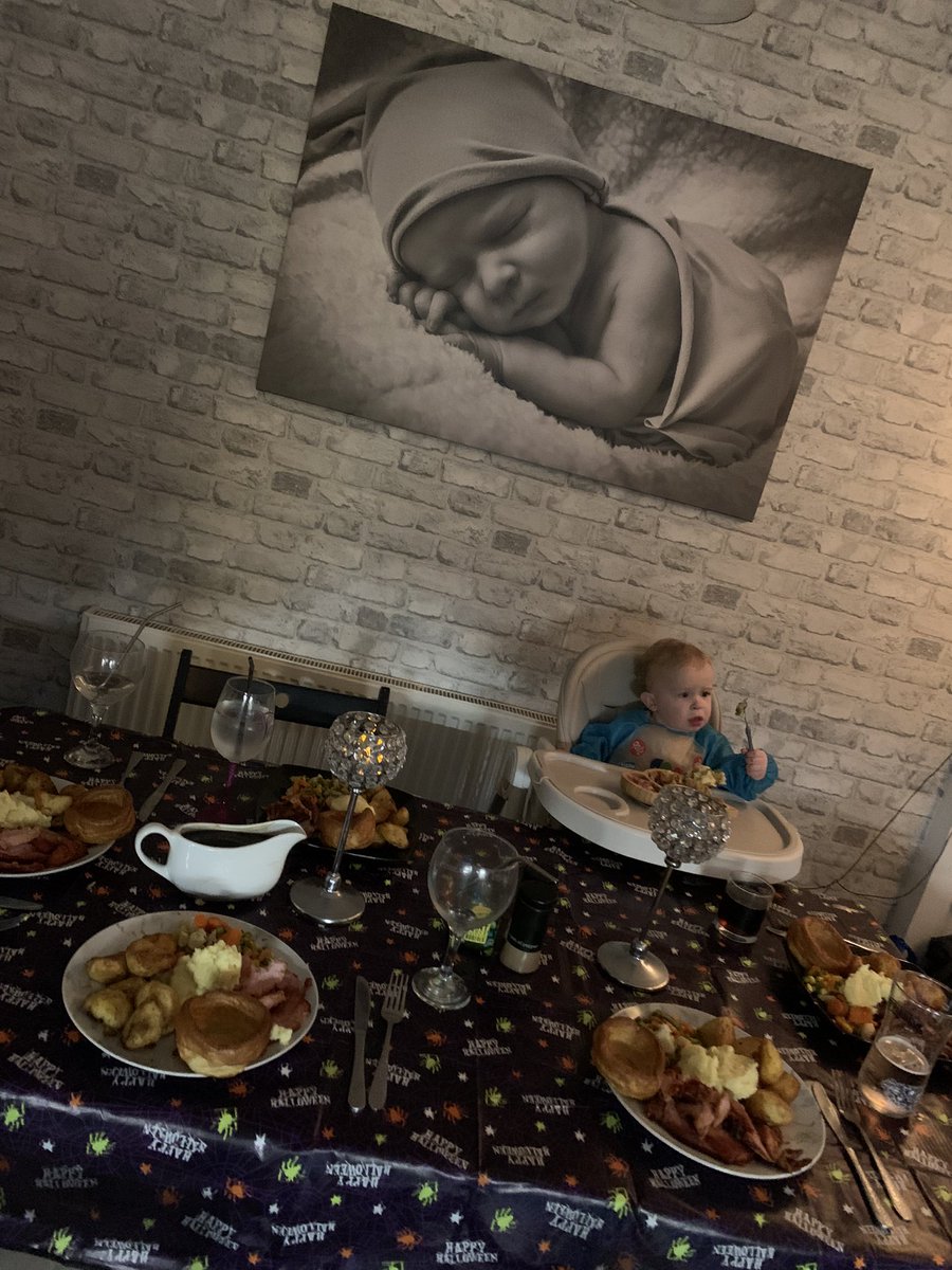 natjonesxx's tweet photo. 🍴🩵👦🏼 🔪🎃🎃 https://t.co/CK61Z6ghlv