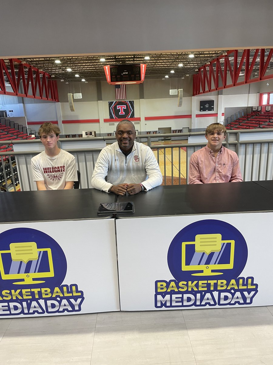 Birmingham Area HS Basketball Media Day (@prepsportsmngt) on Twitter photo <a href="/SC_WildcatHoops/">Shelby County Wildcats Basketball</a> head coach Cedric Drake with Lawson Starnes and Luke Edwards. This team is excited to see what area play looks like, preparing to apply pressure both offensively and defensively with multiple guards who can handle the ball well. #gowildcats <a href="/SC_WildcatHoops/">Shelby County Wildcats Basketball</a> head coach Cedric Drake with Lawson Starnes and Luke Edwards. This team is excited to see what area play looks like, preparing to apply pressure both offensively and defensively with multiple guards who can handle the ball well. #gowildcats