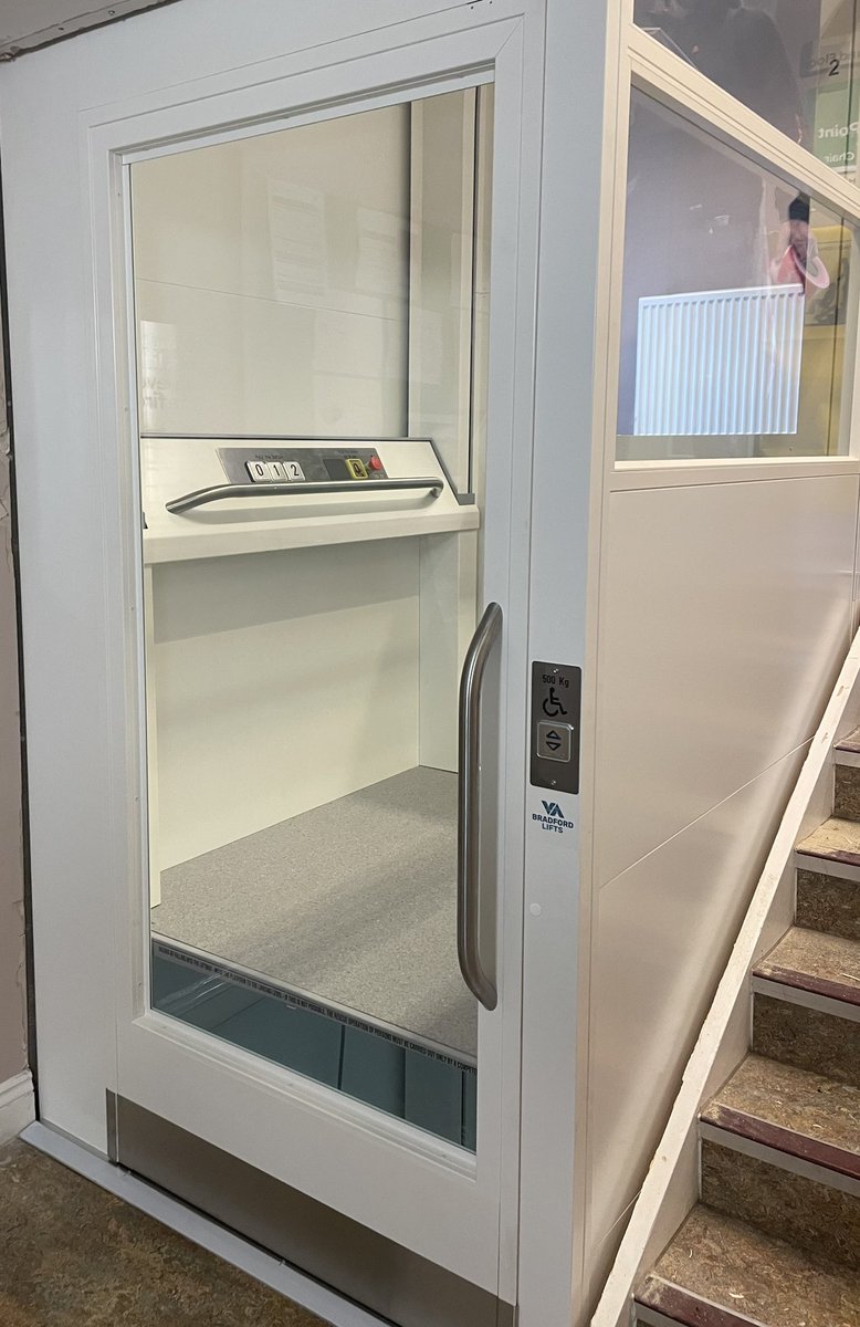 BradfordLifts's tweet photo. A new Motala Platform Lift completed today in a college in West Yorkshire. 

Fantastic job by everyone involved. 👏💪

#bradford #lifts #platformlift #college #installation #westyorkshire #contractor https://t.co/6TPHdRL5U1